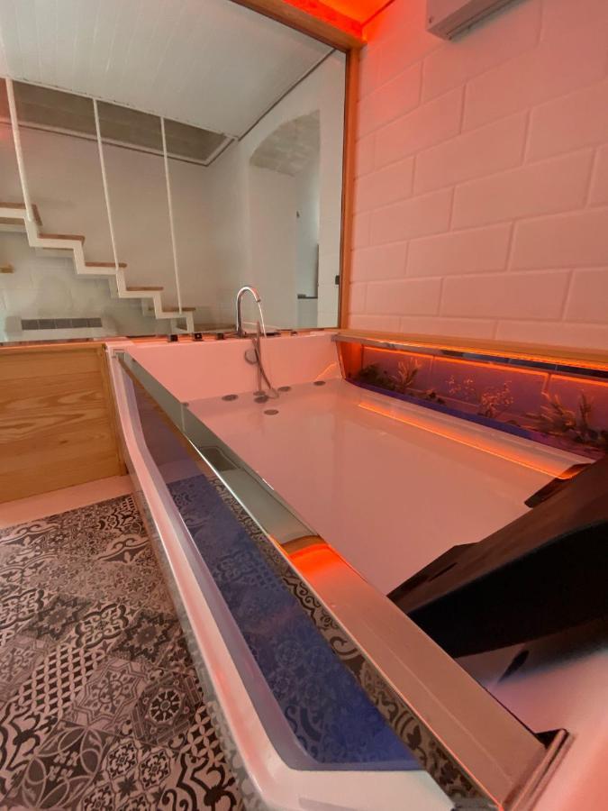 Bed and Breakfast Gilu' Adelfia Экстерьер фото